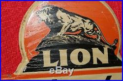 1950s Lion Motor Oil Naturalube License Plate Topper