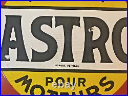Castrol Motor Oil Huile Pour Moteurs Porcelain Sign, French
