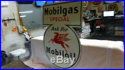 Mobilgas Motor Oil Porcelain Dealer Sign, (18 1/2 25 1/2), Near Mint
