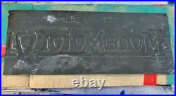 OLD VINTAGE MONA MOTOR OIL Tin Embossed GAS SIGN