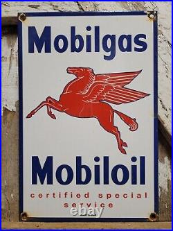 Old Vintage Mobil Porcelain Sign Gas Station Motor Oil Service Garage Pegasus