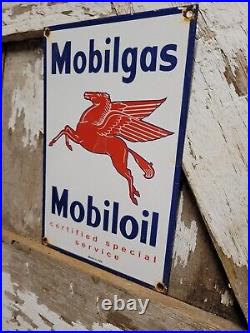 Old Vintage Mobil Porcelain Sign Gas Station Motor Oil Service Garage Pegasus