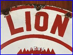 RARE 1930s Old Double Head Lion Lubricating Motor Oil Gas Vintage Porcelain Sign