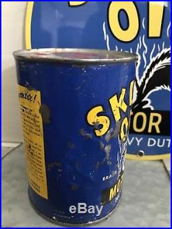 Rare Skunk Oil Motor Oil Original Metal Quart Can Vintage