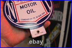 SCARCE 1930s SOCONY STANDARD MOTOR OIL NEW YORK 2-SIDED PADDLE PORCELAIN SIGN