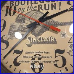 VINTAGE Folk Art Sinclair Motor Oil Glass Face Clock Sign Advertising