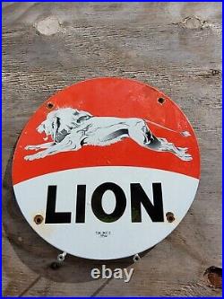 Vintage 1960 Lion Porcelain Sign Old Gasoline Petrolium Fuel Gas Motor Oil Pump