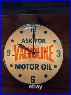 Vintage Ask For Valvoline Motor Oil Pam Clock original Dial No Cracks Works Rare