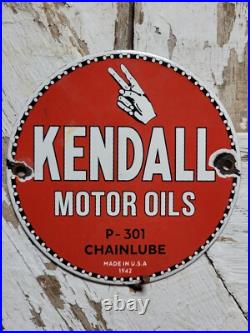 Vintage Kendall Porcelain Sign Old 6 Chainsaw Lube Car Truck Motor Oil 1942 Vintage Kendall Porcelain Sign Old 6 Chainsaw Lube Car Truck Motor Oil 1942