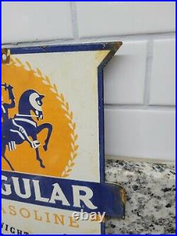 Vintage Knight Oil Porcelain Sign Gas Pump Plate Motor Oil Garage Horse Shield