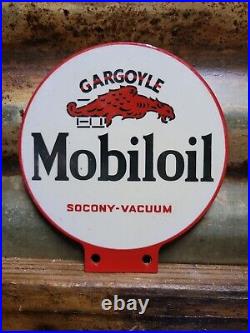 Vintage Mobil Lubester Sign Motor Oil Gas Station Service Pump Topper Mobiloil