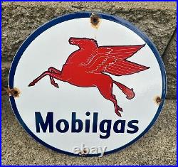 Vintage Mobil Porcelain Sign Gas Motor Oil Porcelain Pegasus Pump Plate Sign