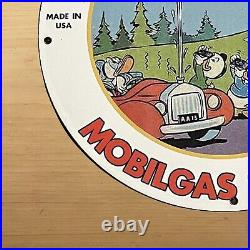Vintage Mobilgas Pegasus Porcelain Sign Motor Oil Gas Pump Plate Service Station