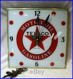Vintage Original Texaco Gasoline Motor Oil Pam Clock-15 inches Square-Very Good