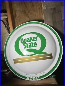 Vintage QUAKER STATE MOTOR OIL Gas Station Advertising 3D Bubble Button SIGN