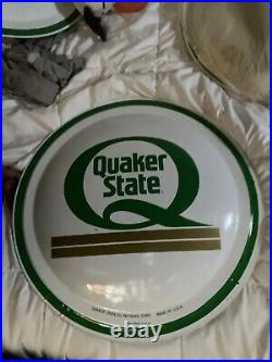 Vintage QUAKER STATE MOTOR OIL Gas Station Advertising 3D Bubble Button SIGN