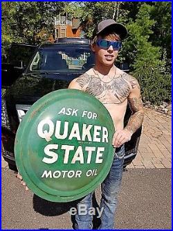 Vintage Quaker State Motor Oil Gasoline Metal Button Sign Gas Oil