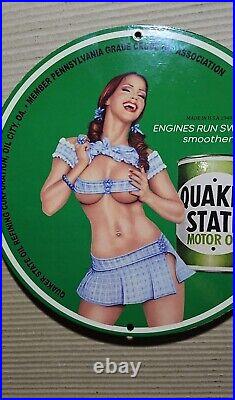 Vintage Quaker State Motor Oil Pinup Girl Porcelain Gas Oil Garage Lube Ad Sign