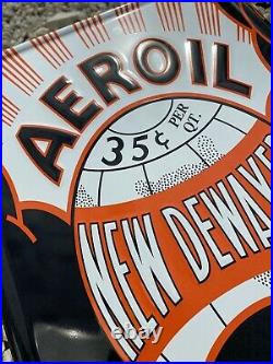 Vintage Universal Aeroil Embossed Sign Porcelain Texas Motor Oil Gas Service